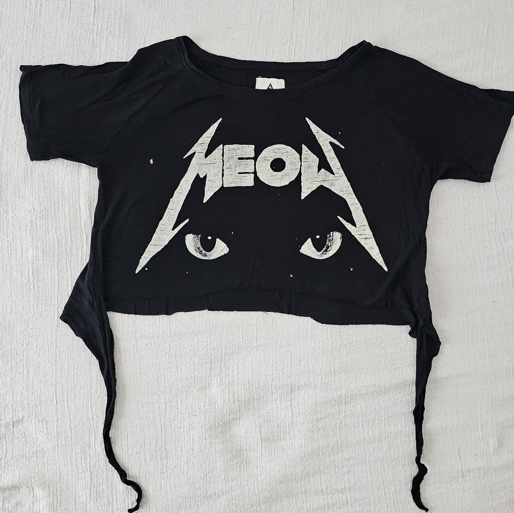 🐈‍⬛️ UNIF Meow Crop Top